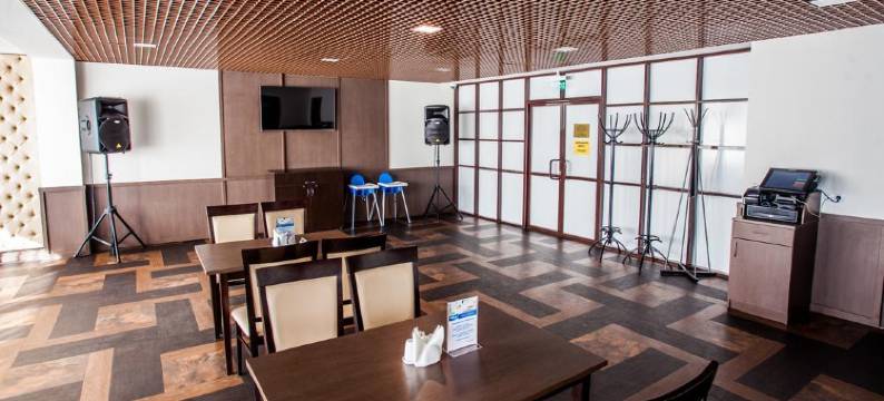 超时酒店(Hotel Overtime)图片