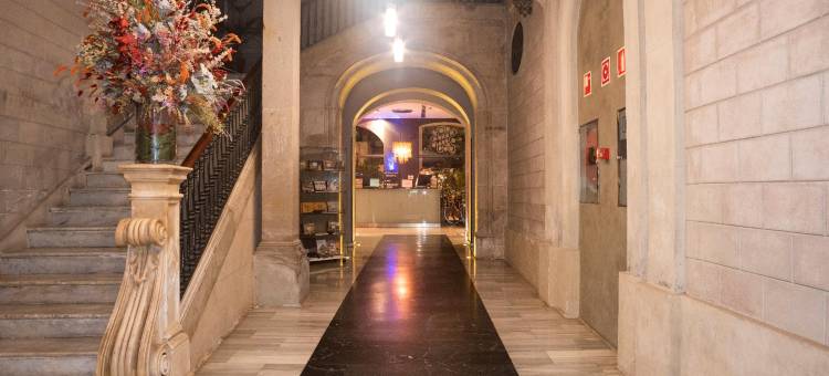 珀蒂宫博克里亚花园酒店(Petit Palace Boqueria Garden)图片