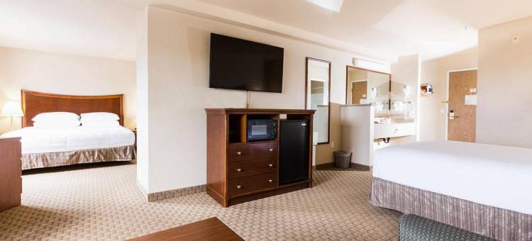 红狮套房旅馆-麦克明维尔(Red Lion Inn & Suites McMinnville)图片