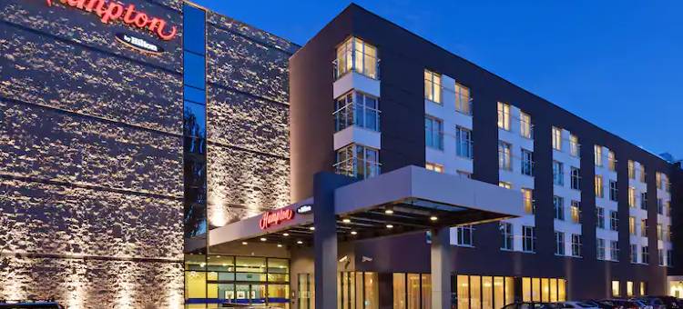 华沙机场希尔顿欢朋酒店(Hampton by Hilton Warsaw Airport)图片