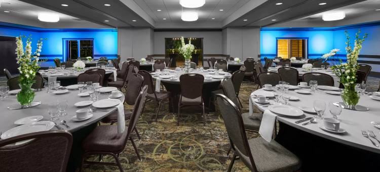 Holiday Inn 纳什维尔范德比尔特(DWTN)(Holiday Inn NASHVILLE-VANDERBILT (DWTN) by IHG)图片