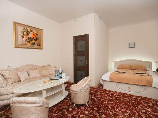 Hotel Tria