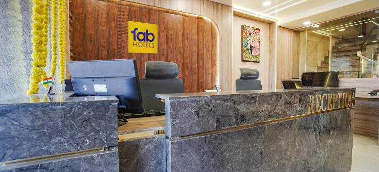 Fabhotel Shrinath 卡萨客栈(FabHotel Shrinath Casa Inn)图片