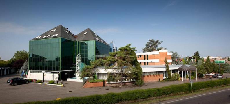 洛伊西尔利陆奥特酒店(Hotel & Loisir le Ruote)图片