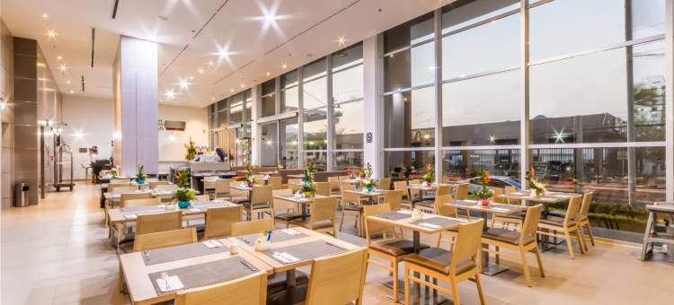 圣塔玛塔贝斯特韦斯特优质酒店(Best Western Plus Santa Marta Hotel)图片