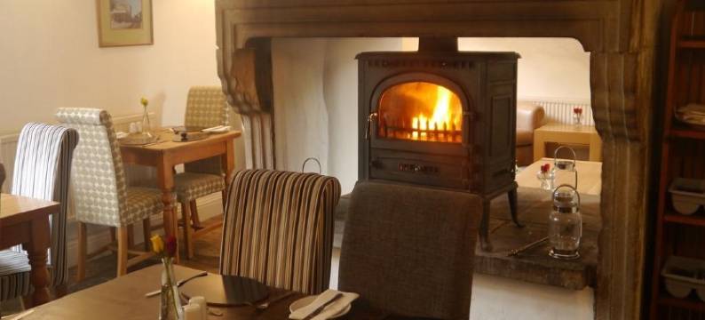 三磨盘旅馆(3 Millstones Inn)图片