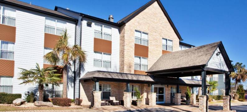 亚特兰大I-75南丽怡酒店(Baymont Inn & Suites by Wyndham Morrow/Atlanta I-75 South)图片