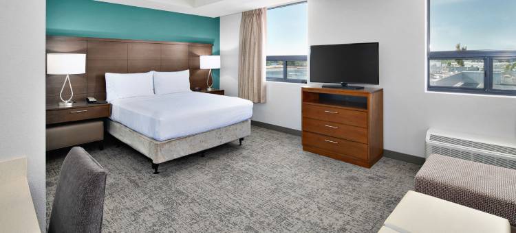 尔湾·约翰韦恩机场洲际长住套房酒店(Staybridge Suites Irvine - John Wayne Airport)图片