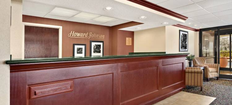 格林斯伯勒豪生酒店-近体育馆(Howard Johnson by Wyndham Greensboro Near the Coliseum)图片