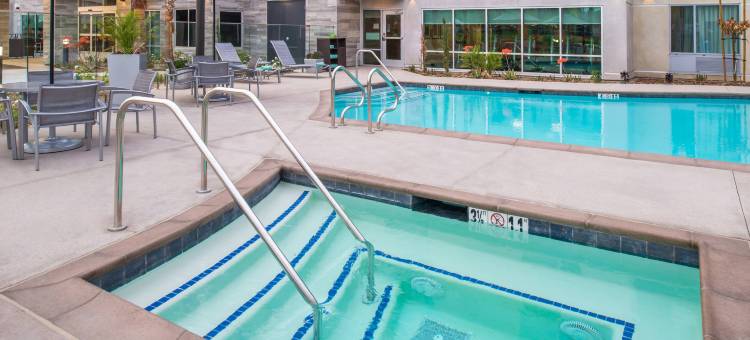 圣贝纳迪诺洛马琳达TownePlace套房酒店(TownePlace Suites San Bernardino Loma Linda)图片