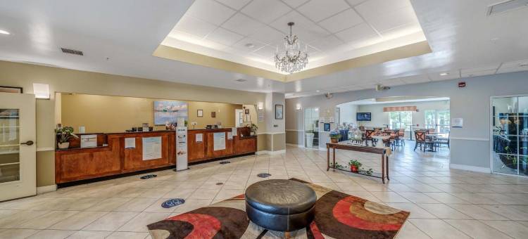 拉昆塔温德姆酒店套房PCB海滨棕榈(La Quinta by Wyndham PCB Coastal Palms)图片