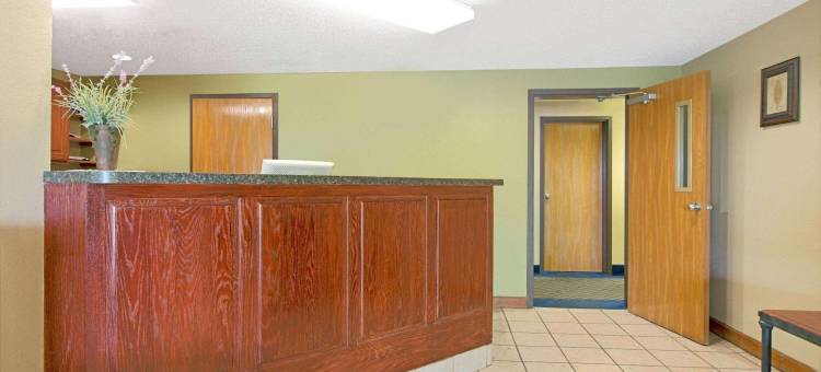 圣克莱尔密苏里速8酒店(Super 8 by Wyndham St. Clair MO)图片