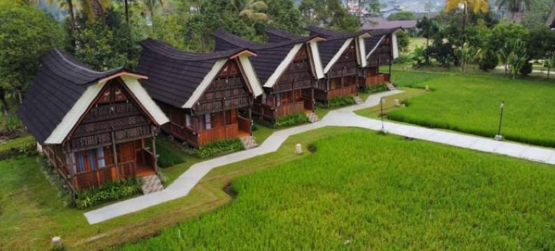 图拉加密斯里纳酒店(Toraja Misiliana Hotel)图片