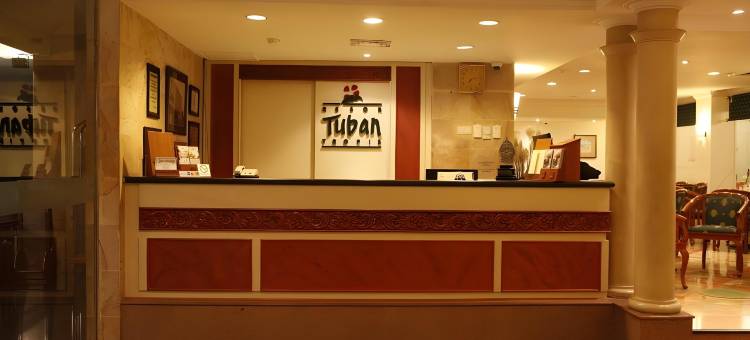 图班特罗皮斯雷索尔酒店(Resor Tuban Tropis)图片