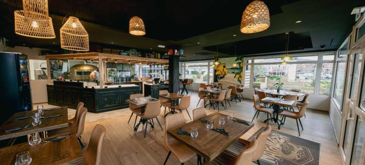 宜必思克莱蒙费朗蒙特弗尔朗酒店(Ibis Clermont-Ferrand Montferrand)图片