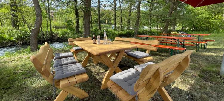 迪斯特尔霍夫乡村酒店带谷仓咖啡馆(Landhotel der Distelhof Mit Scheunencafe)图片