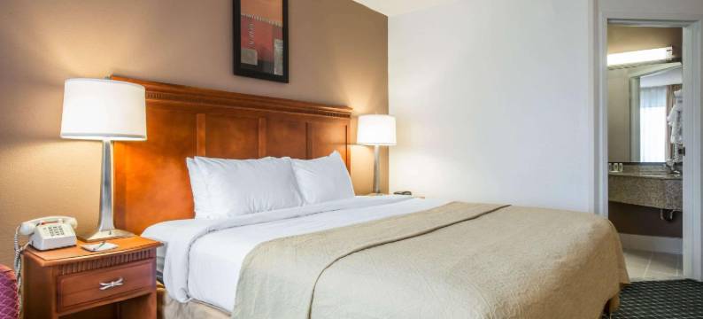 凯艺酒店-科尔切斯特伯灵顿(Quality Inn Colchester - Burlington)图片