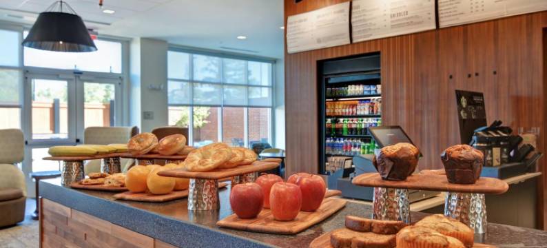 杰克逊-麦迪逊万怡酒店(Courtyard Jackson Madison)图片