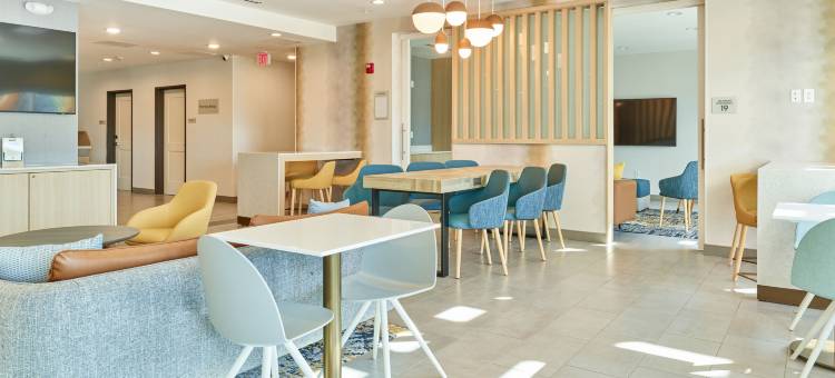 希克森唐普雷斯套房酒店(TownePlace Suites Hixson)图片