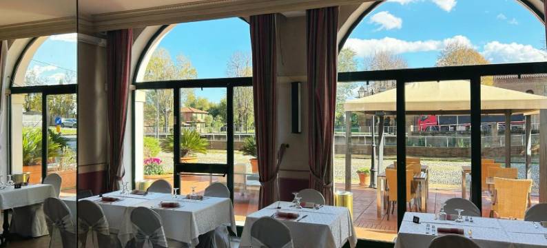 班蒂沃里奥时代公寓酒店(Hotel Bentivoglio Residenza d'Epoca)图片