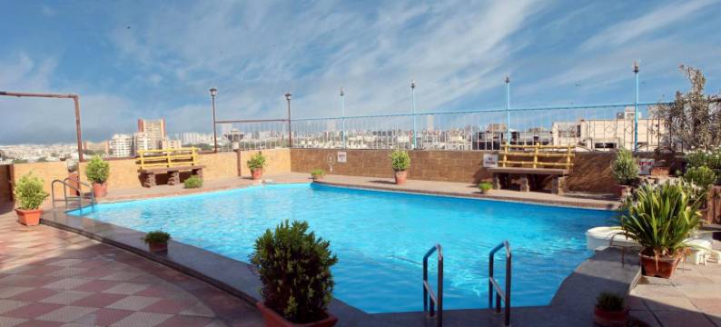 苏拉特洛兹广场酒店、(Lords Plaza Surat)图片