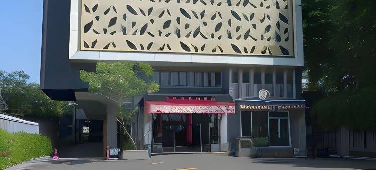 日惹卡尔亚酒店(Kalya Hotel Yogyakarta)图片