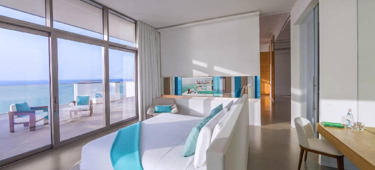 迪拜尼基海滩水疗度假村(Nikki Beach Resort & Spa Dubai)图片