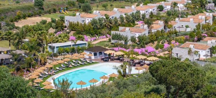 卡拉辛齐亚斯度假村(Cala Sinzias Resort)图片