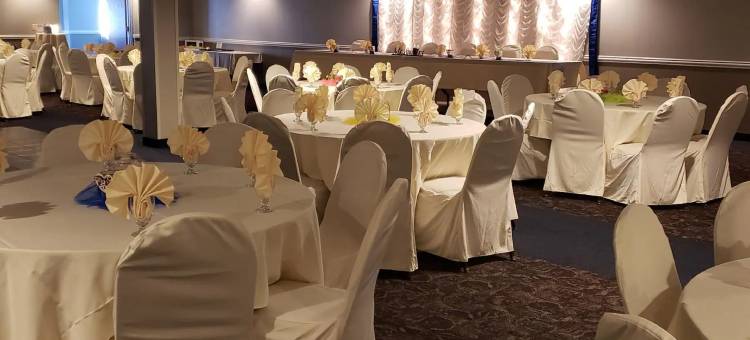 美吟温德姆酒店及会议中心(AmericInn by Wyndham Mankato Event Center)图片