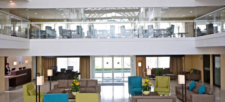 Holiday Inn Express 托卢卡(Holiday Inn Express Toluca)图片