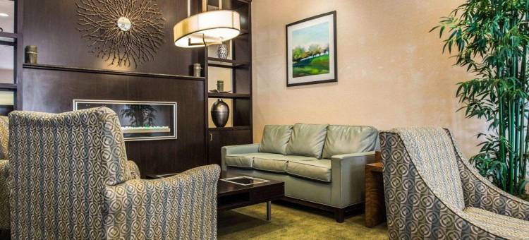 舒适套房酒店-诺曼湖亨特斯维尔(Comfort Suites Lake Norman - Huntersville)图片