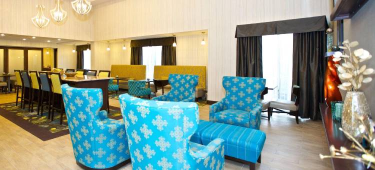 阿代尔斯维尔/卡尔霍恩区欢朋酒店(Hampton Inn & Suites Adairsville-Calhoun Area)图片