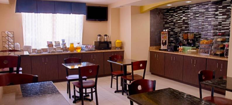 欧文-达拉斯沃斯堡北速8酒店(Super 8 by Wyndham Irving/DFW Apt/North)图片