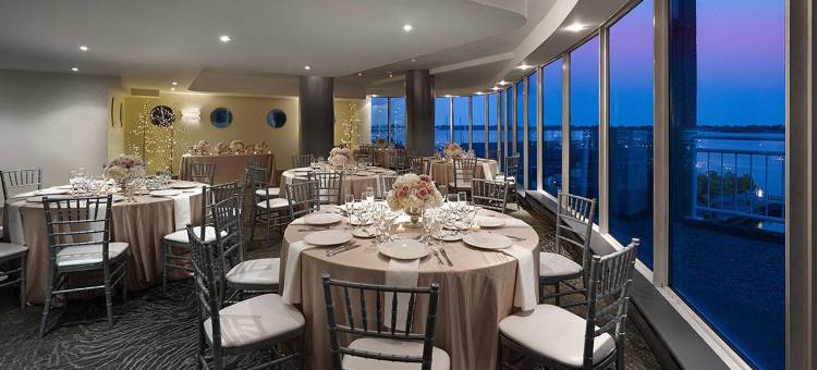 多伦多市中心丽笙酒店(Radisson Blu Toronto Downtown)图片