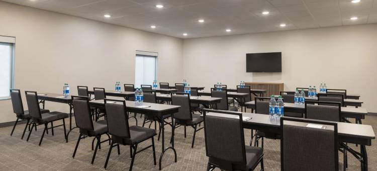 Garner Hotel BUTTE SOUTHEAST by IHG图片