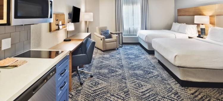 Candlewood Suites EASTCHASE公园(Candlewood Suites Eastchase Park)图片
