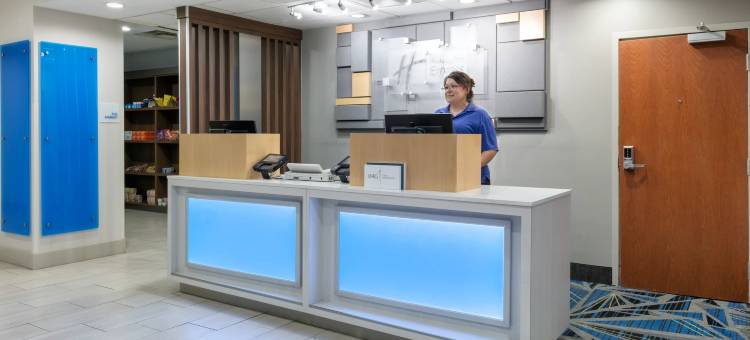 Holiday Inn Express Hillsboro I-35图片