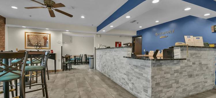 曾斯维尔温德姆呗盟酒店(Baymont by Wyndham Zanesville)图片