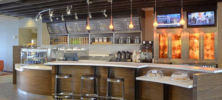 曼西地平线会议中心万怡酒店(Courtyard Muncie at Horizon Convention Center)图片