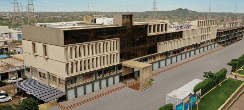 莫尔比萨罗瓦门廊酒店(Sarovar Portico Morbi)图片