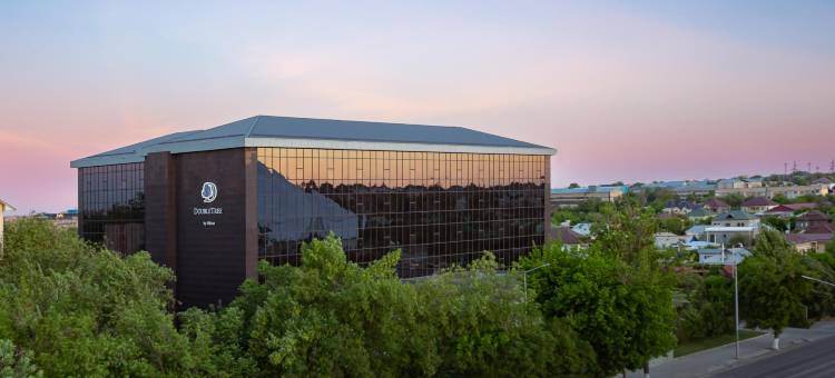 希姆肯特希尔顿逸林酒店(DoubleTree by Hilton Shymkent)图片