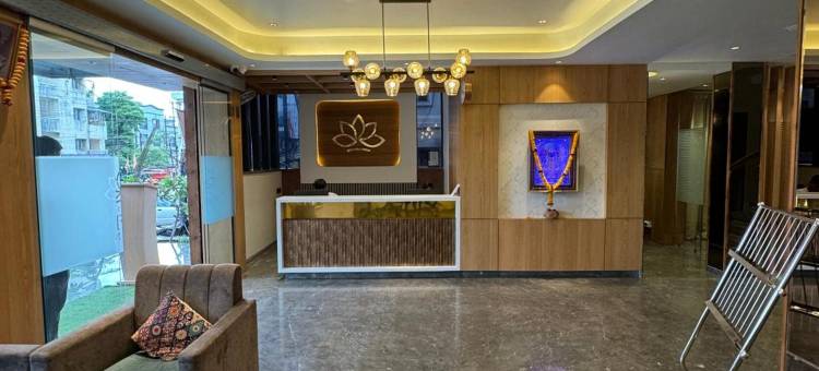 Hotel Aditya Grand图片