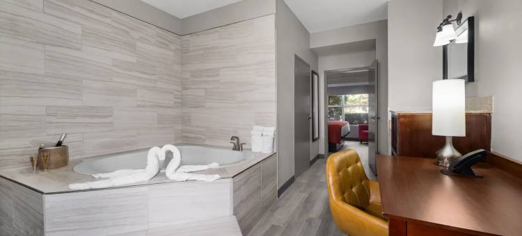 莫罗美吟温德姆套房酒店/亚特兰大I-75南段(Baymont Inn & Suites by Wyndham Morrow/Atlanta I-75 South)图片