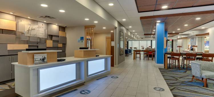 智选假日套房酒店特洛伊(Holiday Inn Express & Suites Troy)图片