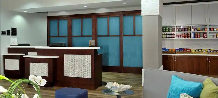 劳德代尔堡机场邮轮码头Homewood Suites by Hilton(Homewood Suites by Hilton Ft. Lauderdale Airport and Cruise Port)图片