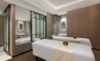 Le Meridien Ahmedabad Over view