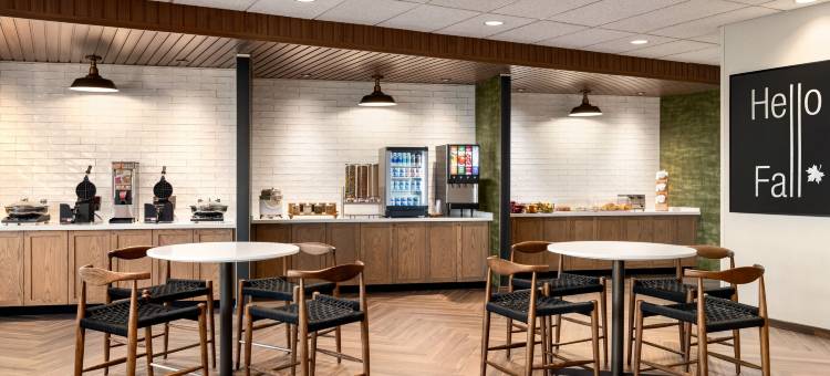 宾夕法尼亚州伯利恒万枫酒店(Fairfield Inn & Suites Bethlehem PA)图片