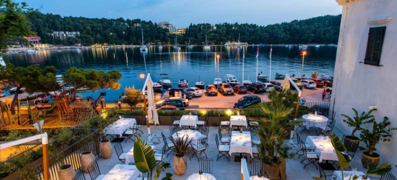 苏佩塔尔酒店(Hotel Supetar)图片