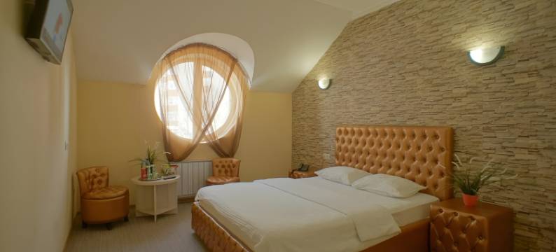 马顿欧沙尔卡雅酒店(Hotel Marton Volga)图片