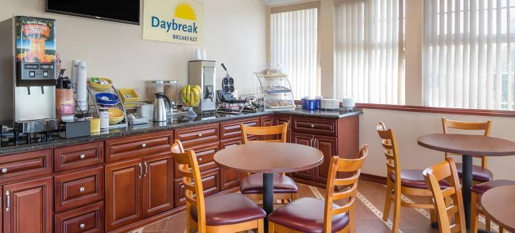 金城/温斯顿沙连区戴斯酒店(Days Inn by Wyndham King/Winston Salem Area)图片